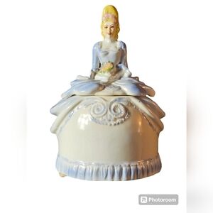 Antique jewelry ring or Trinket box music box Victorian lady.